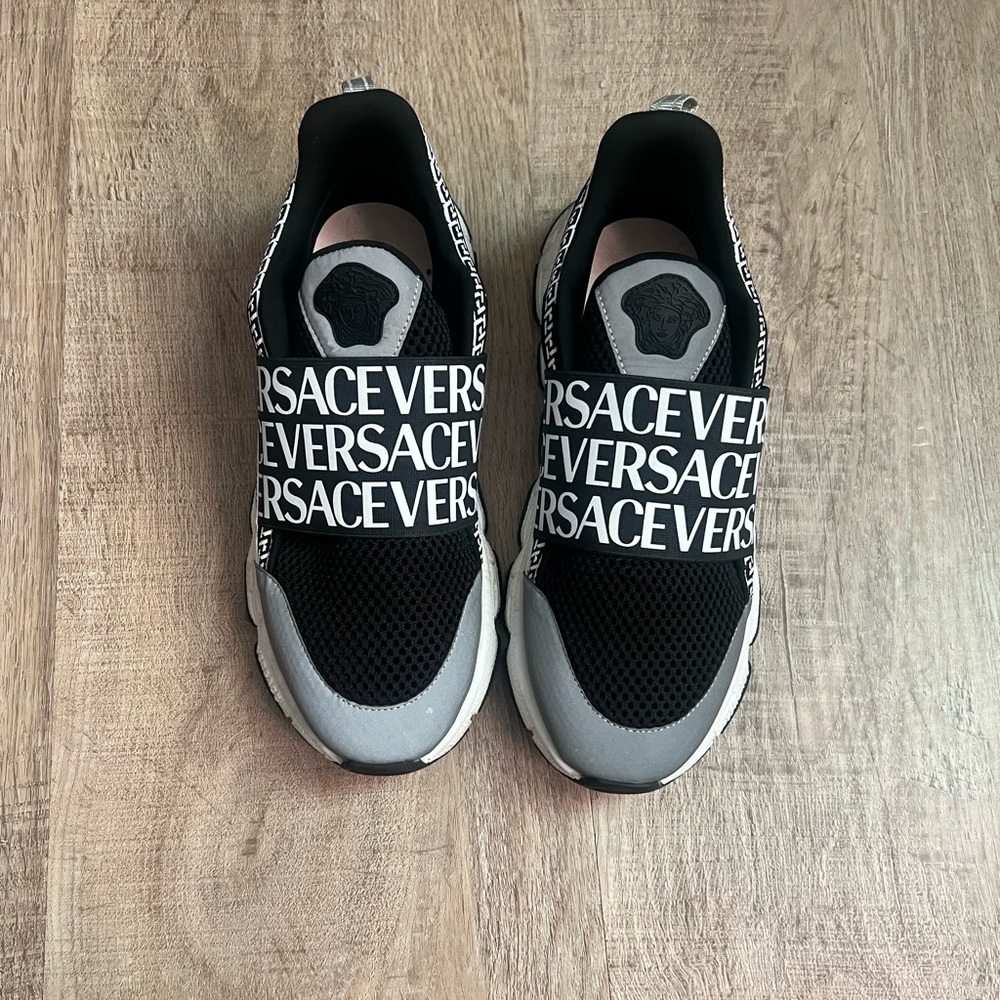 Versace sneakers size 38